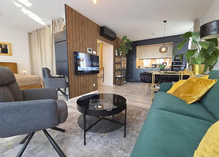 7thheaven Centre Free Parking In The Building Bratislava