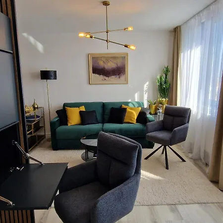 7thheaven Centre Free Parking In The Building * Bratislava