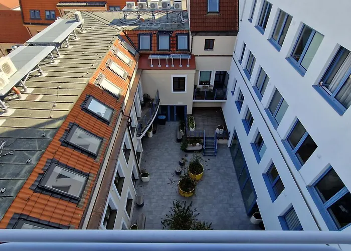 7thheaven Centre Free Parking In The Building Appartement Bratislava